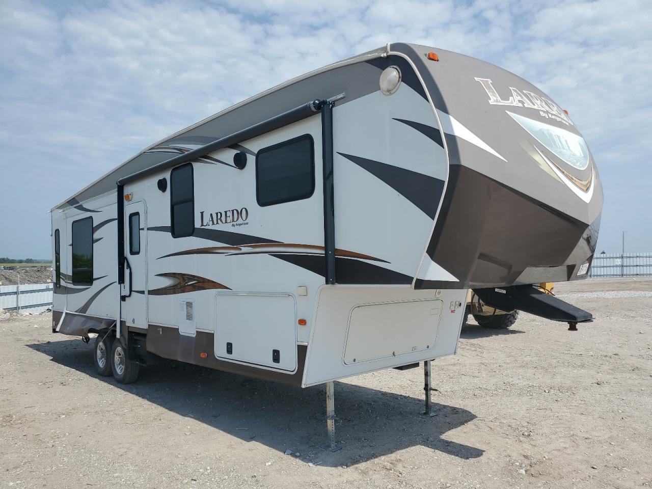 2014 Keystone Laredo