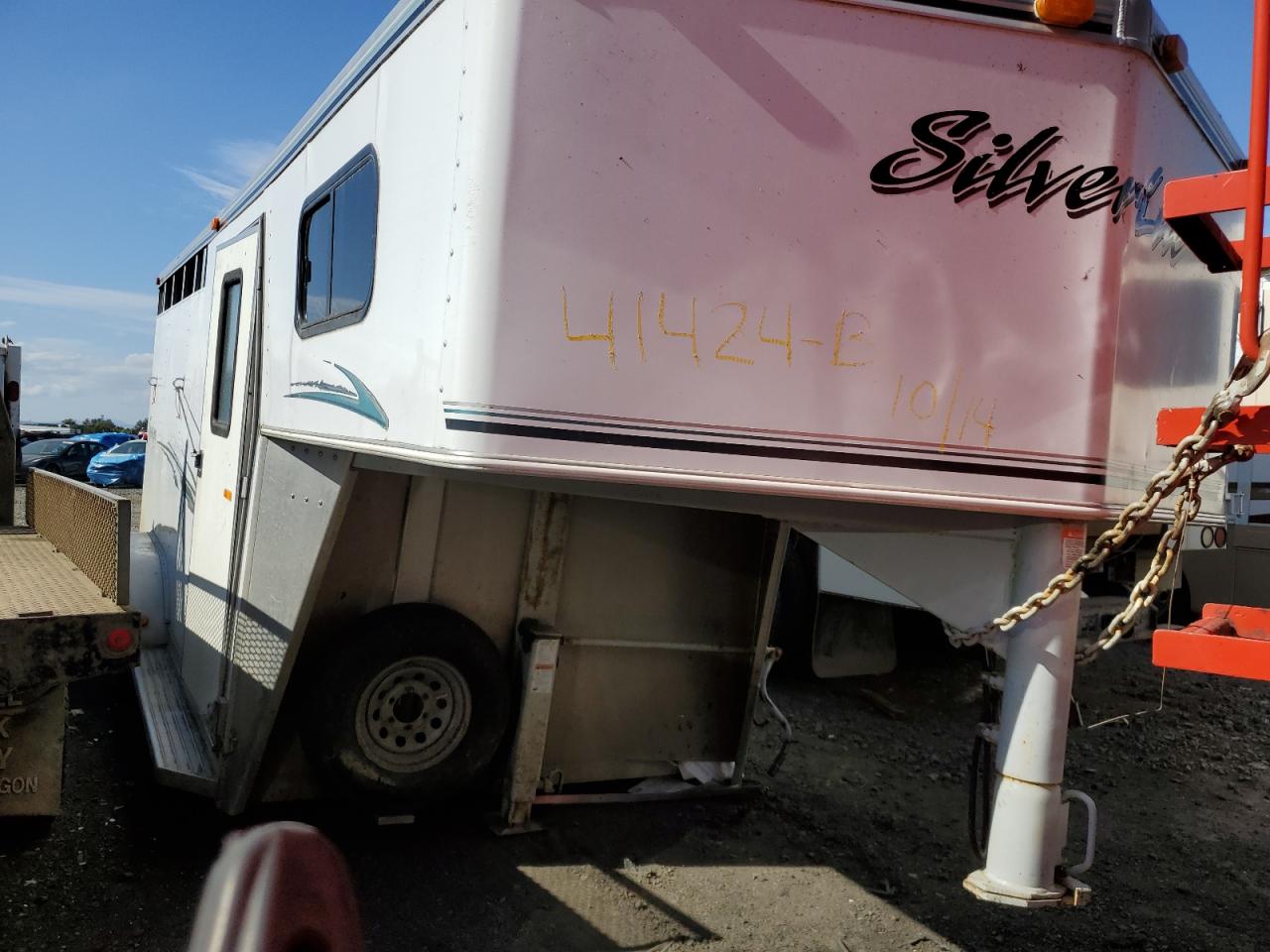 Silverlight 3 horse trailer