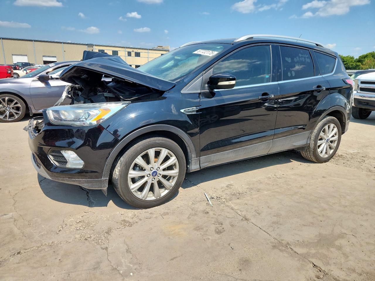 2017 Ford Escape titanium