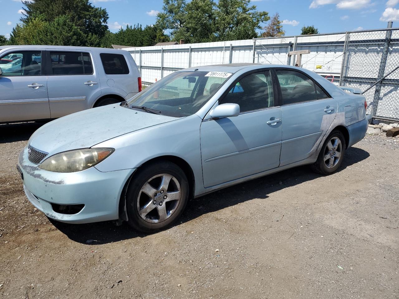 2006 Toyota Camry le