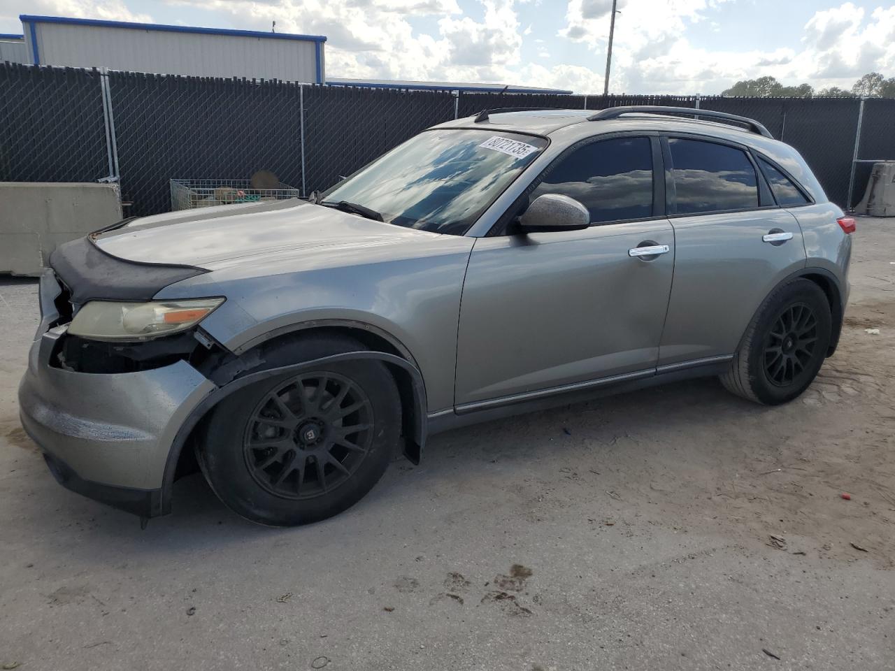 2004 Infiniti Fx35