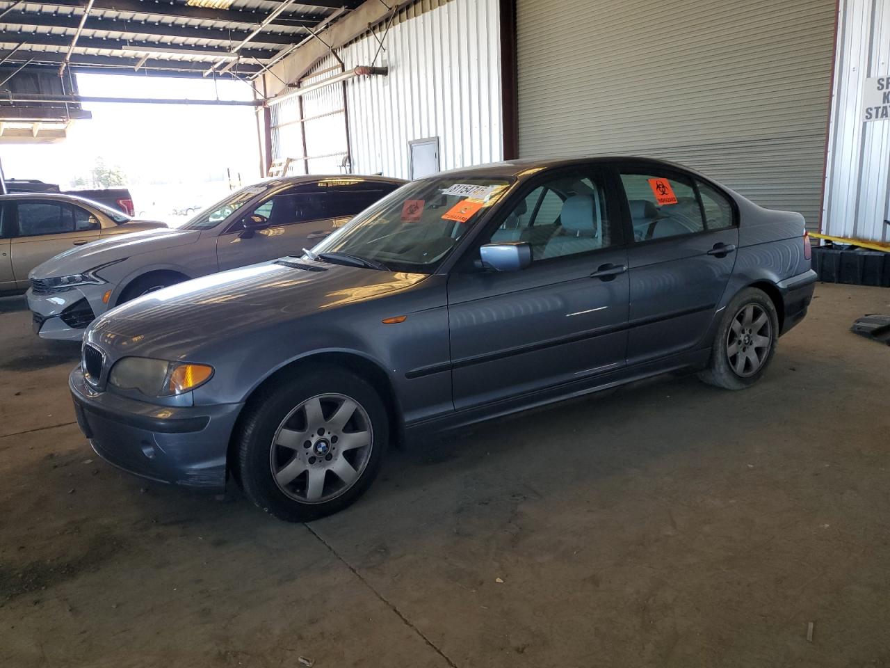2003 BMW 325 i
