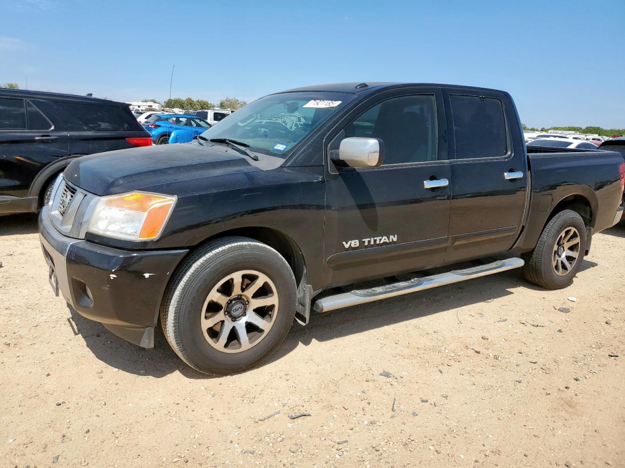 2014 Niss Titan s