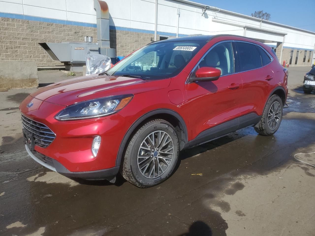 2022 Ford Escape tit