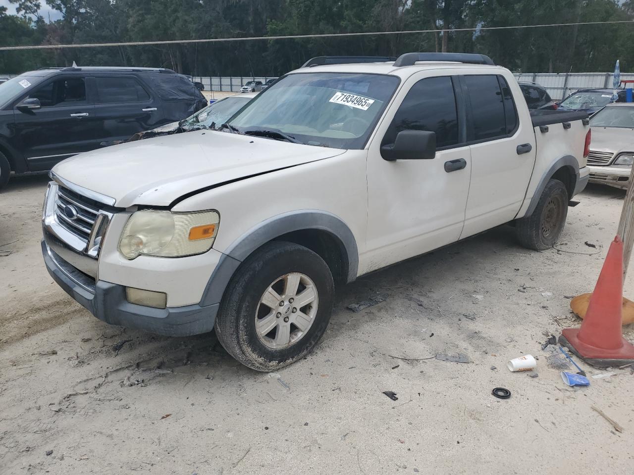 2010 Ford Explorer s