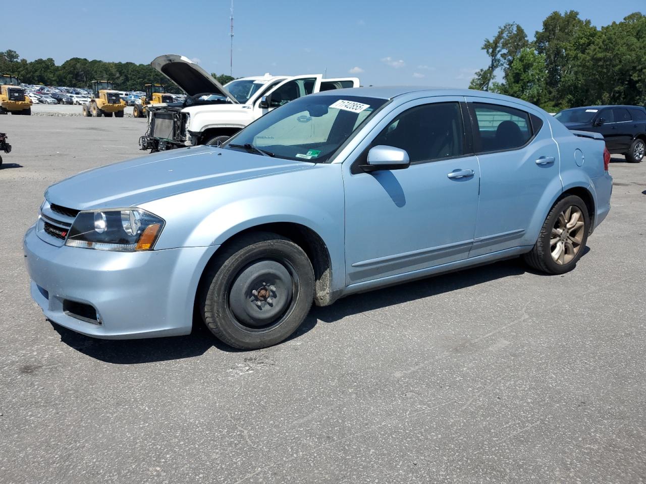 Dodge Avenger r/