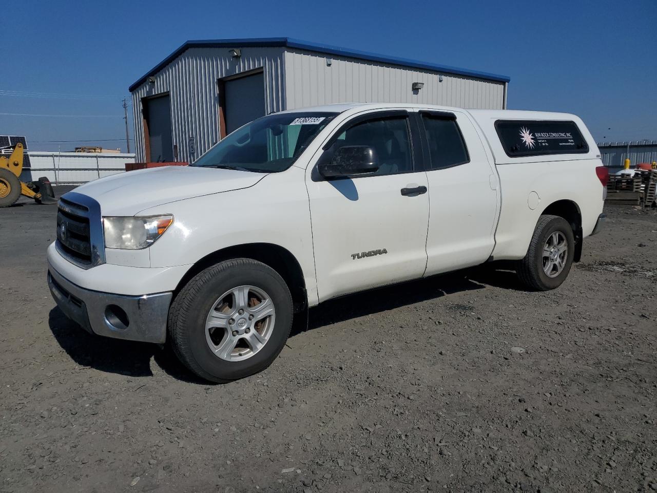2011 Toyota Tundra double cab sr5