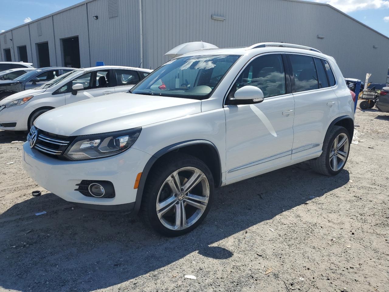 2014 Volkswagen Tiguan s