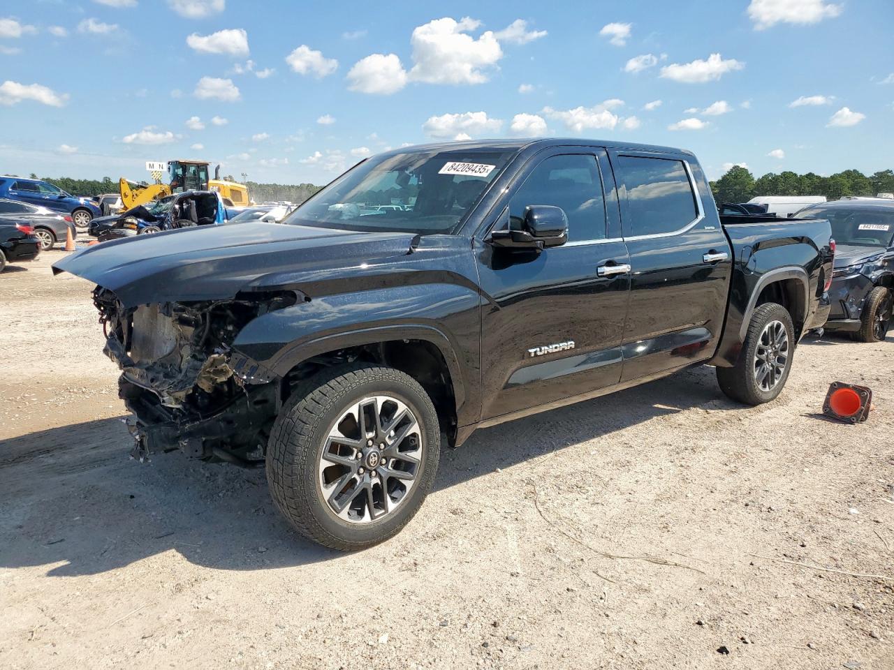 2025 Toyota Tundra cre
