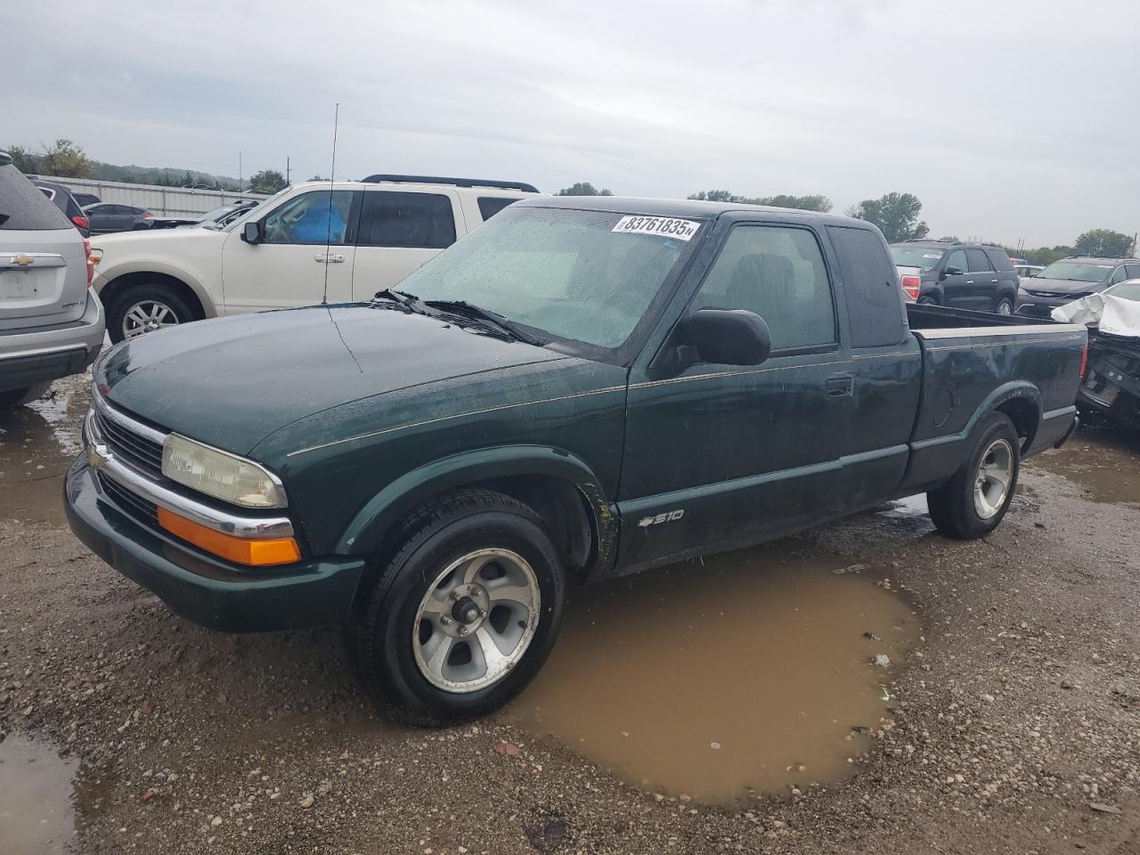 2002 Chevrolet S truck s1