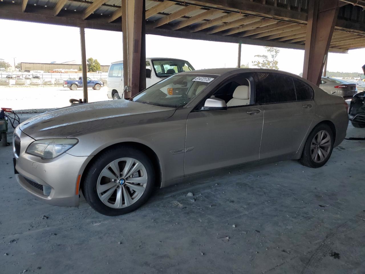2011 BMW 740 i
