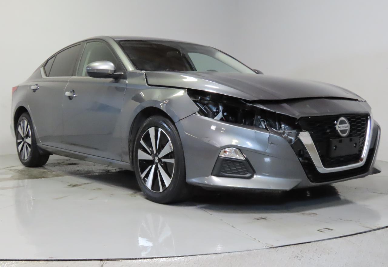 2021 Nissan Altima sv