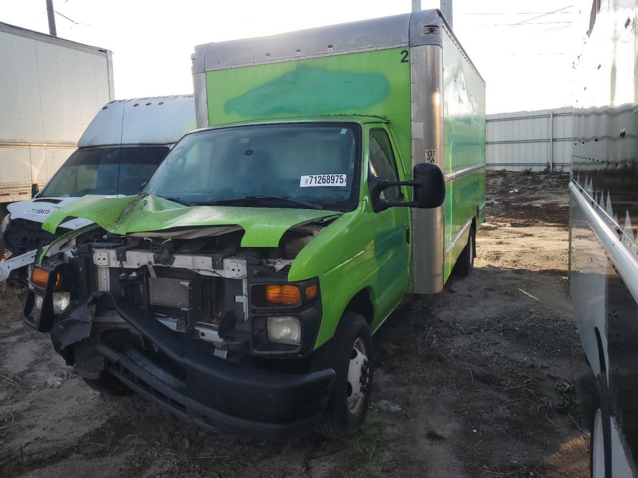 2016 Ford Econoline e350 super duty cutaway van