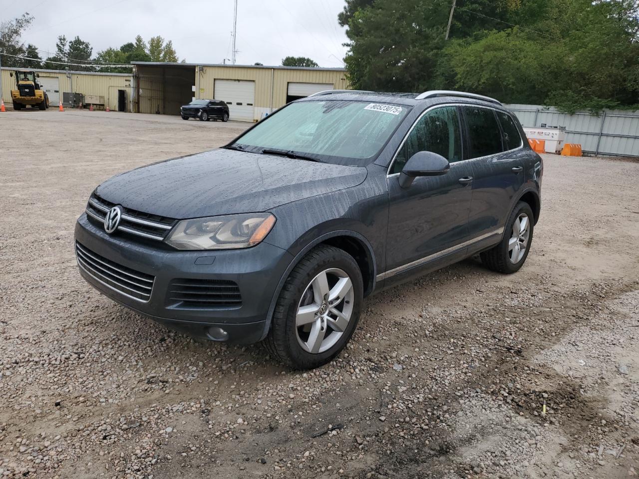 2012 Volkswagen Touareg v6