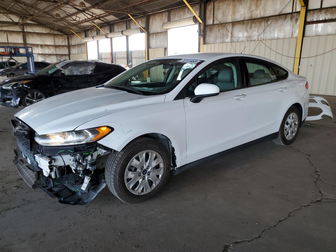 2013 Ford Fusion s