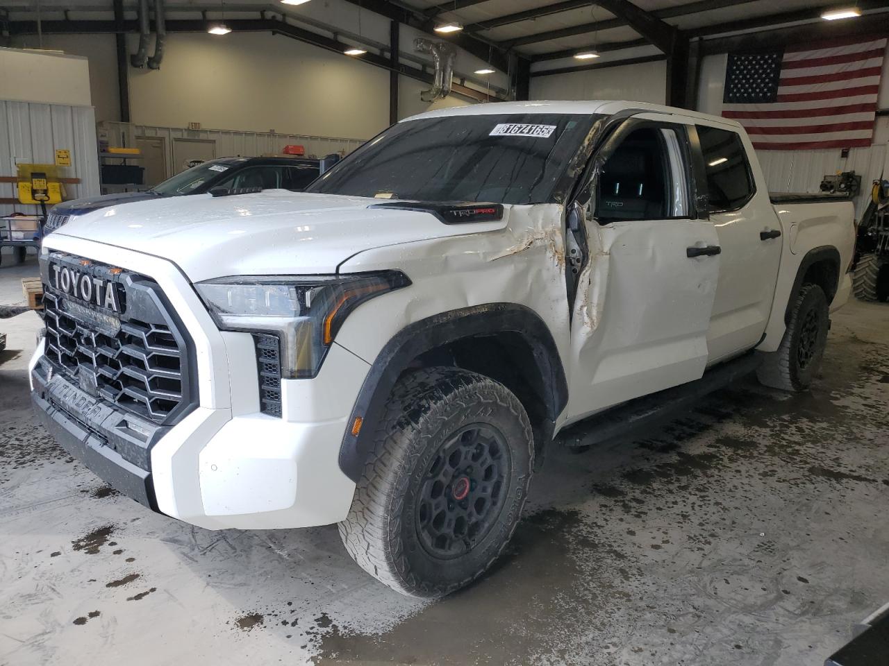 2024 Toyota Tundra crewmax limited