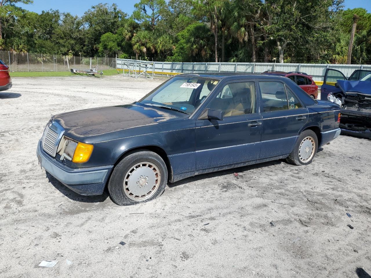 1990 Mercedes-benz 300 e