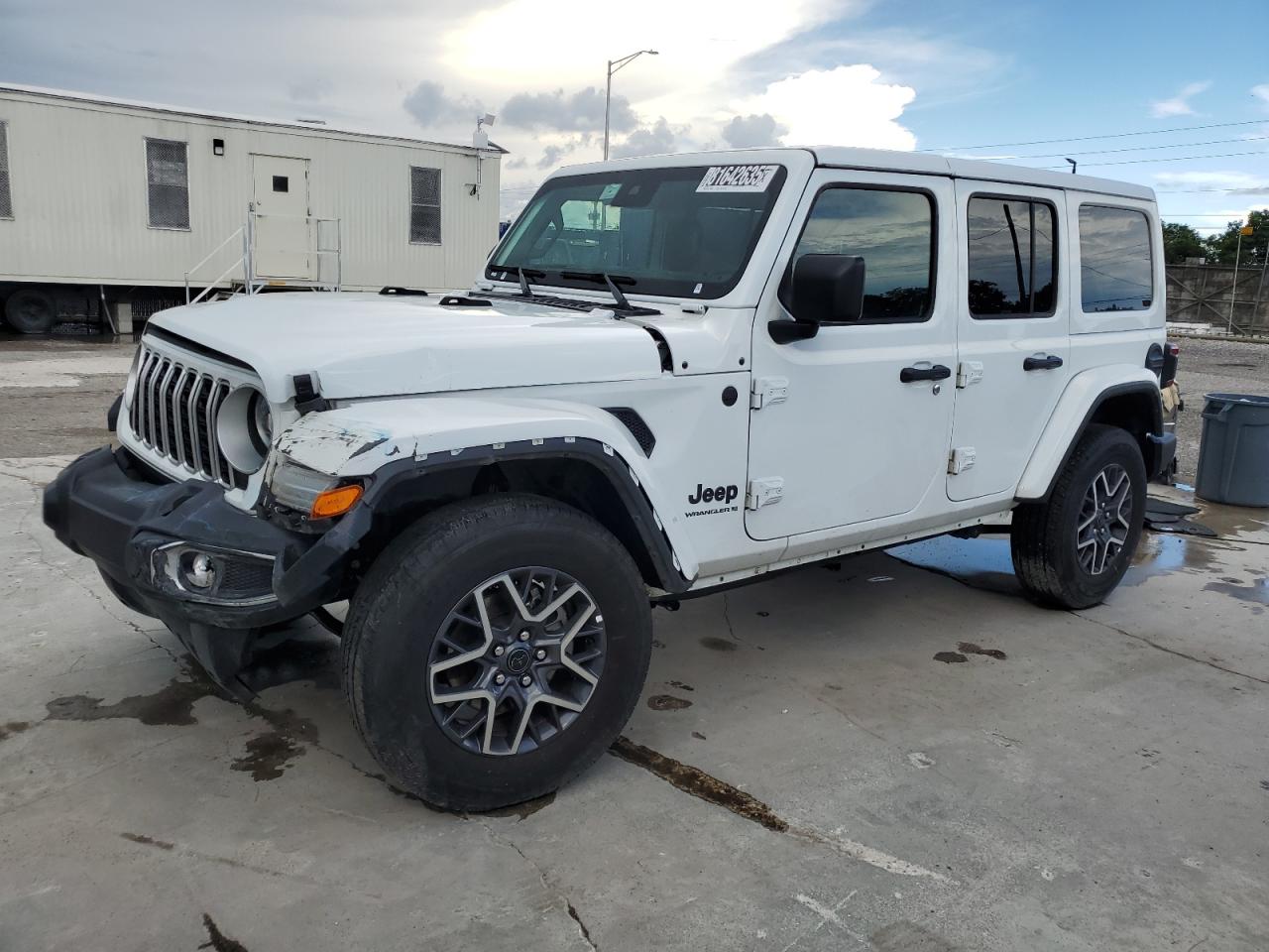 2025 Jeep Wrangler s