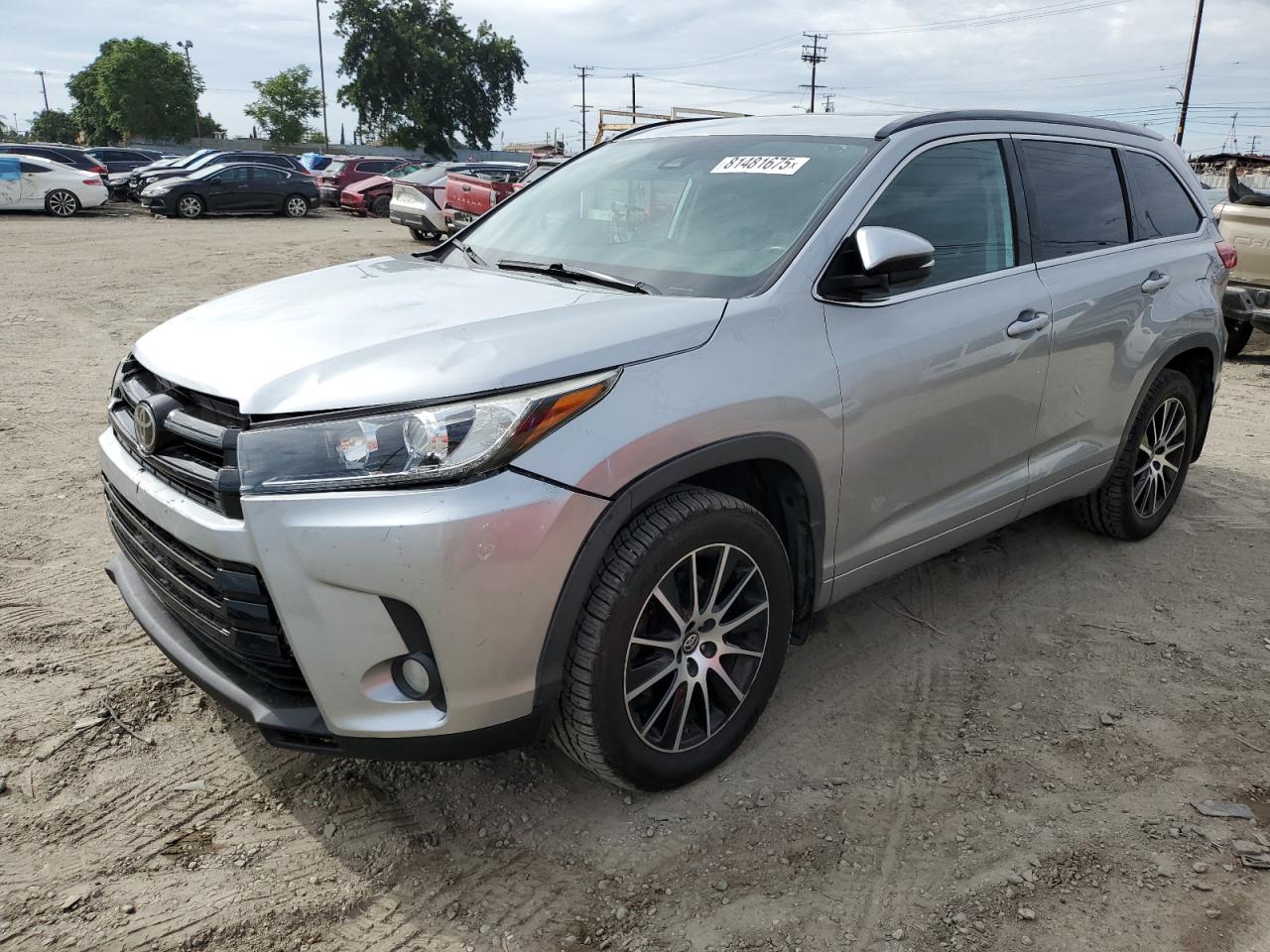 2018 Toyota Highlander se