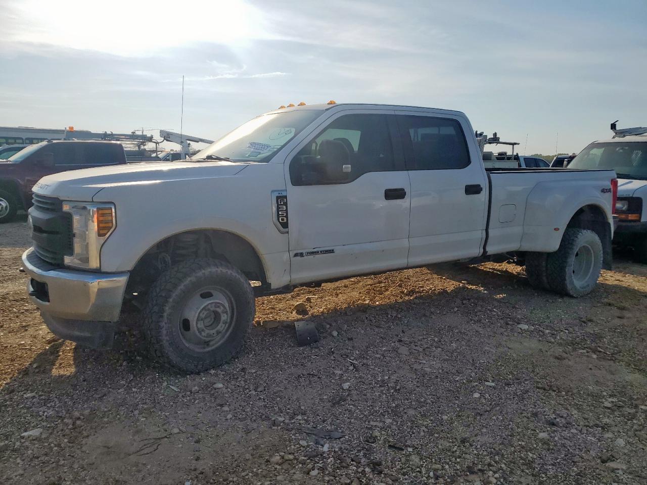 2018 Ford F350 super duty