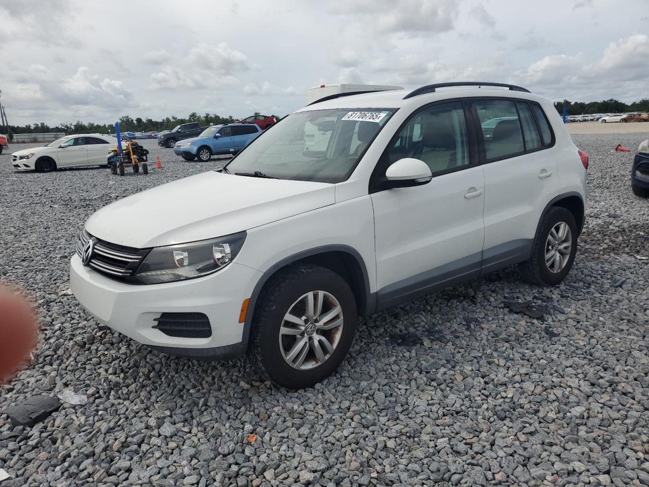 2016 Volkswagen Tiguan s