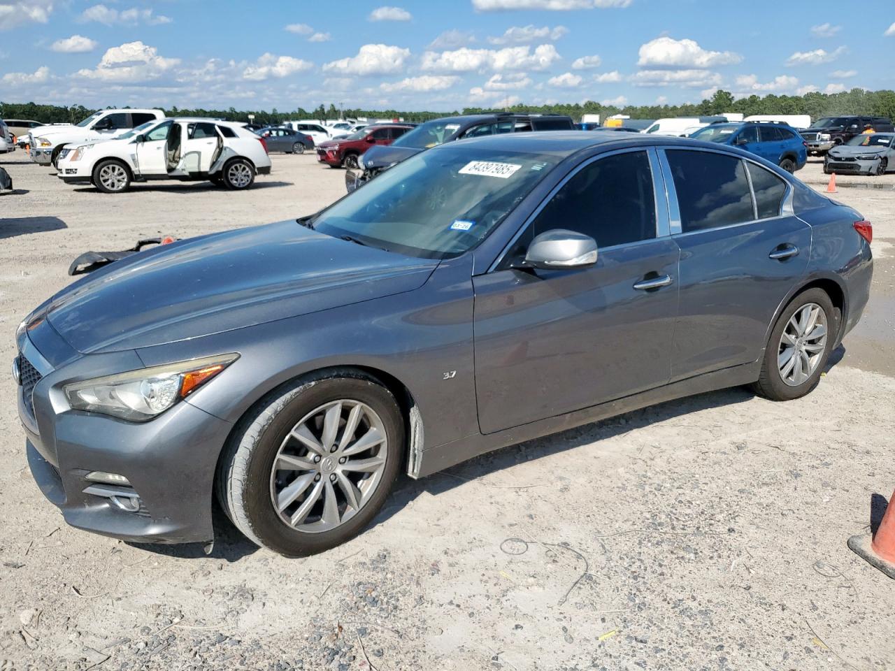 2015 Infiniti Q50 base