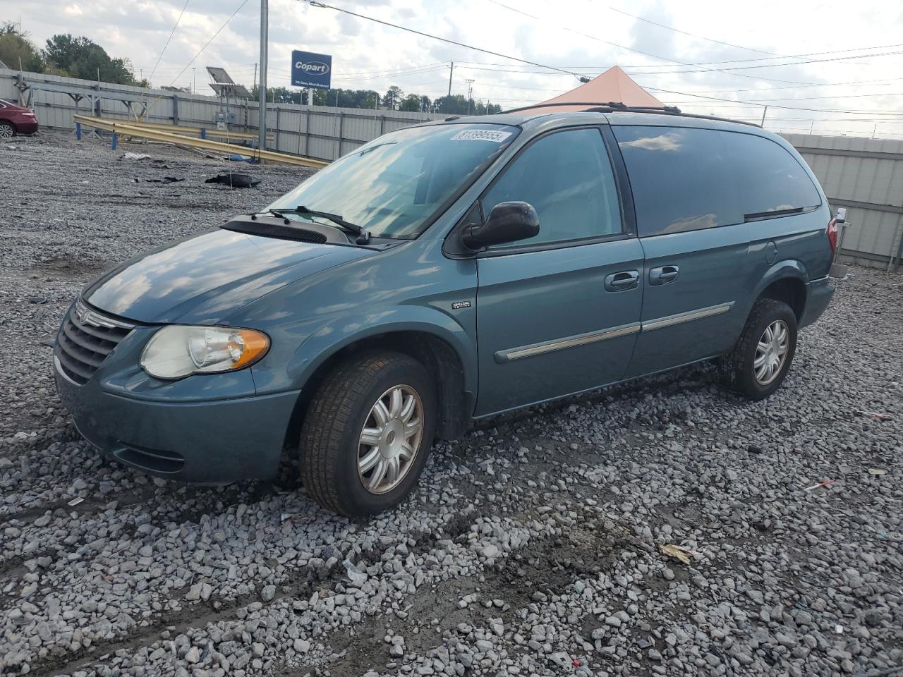 2007 Chrysler Town & cou