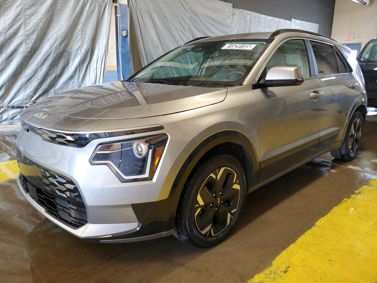 2023 Kia Niro wind