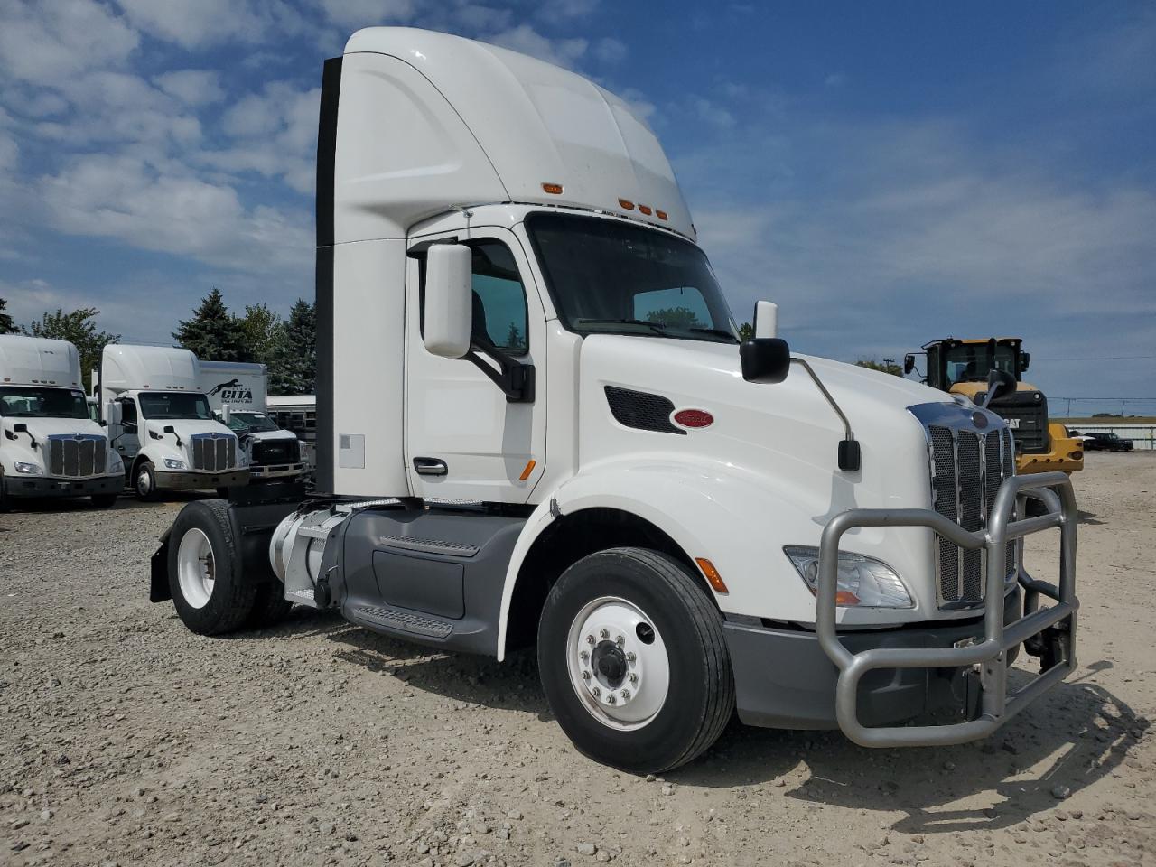 2020 Peterbilt tractor 579