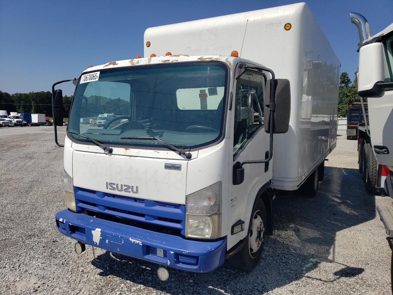 2010 Isuzu Nqr