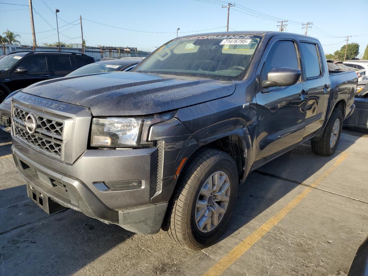 2022 Nissan Frontier s