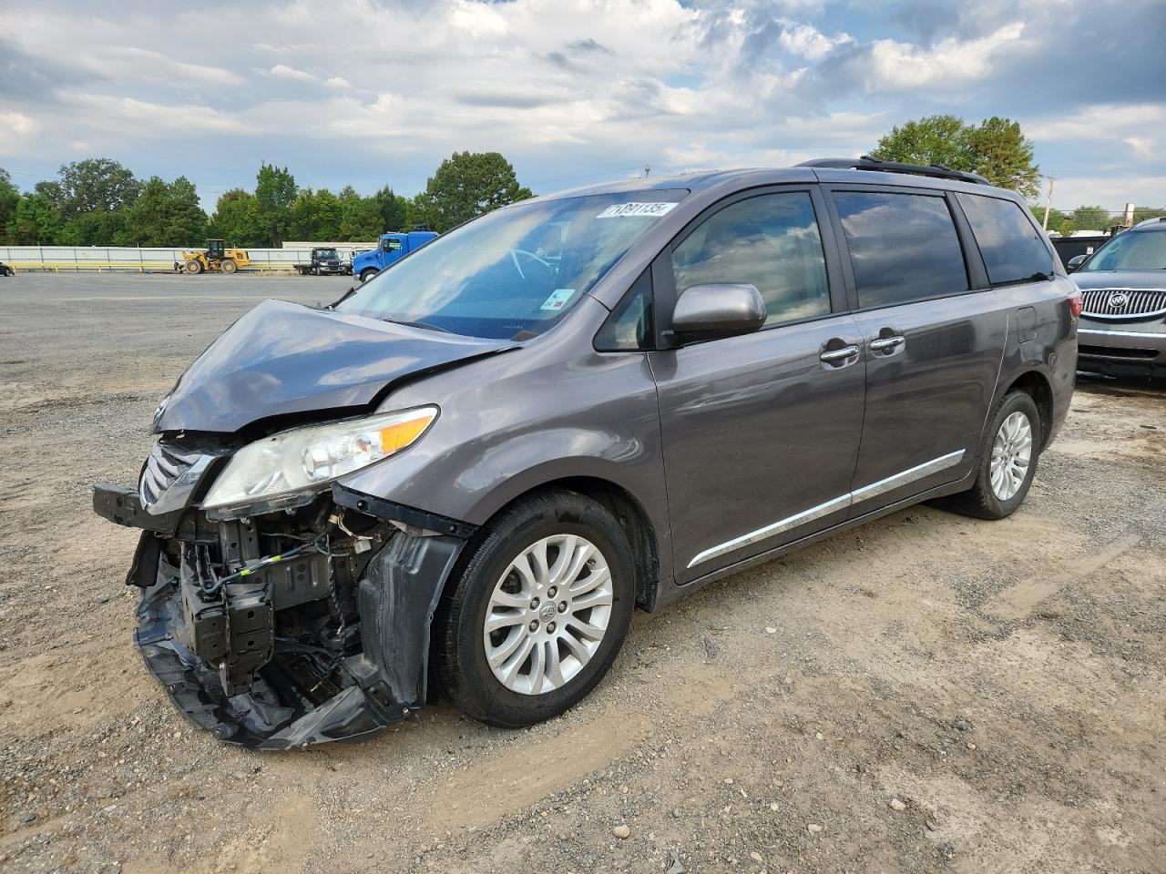 2017 Toyota Sienna xle