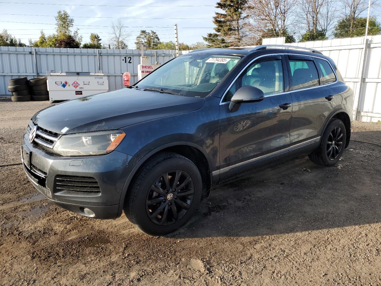 2011 Volkswagen Touareg v6