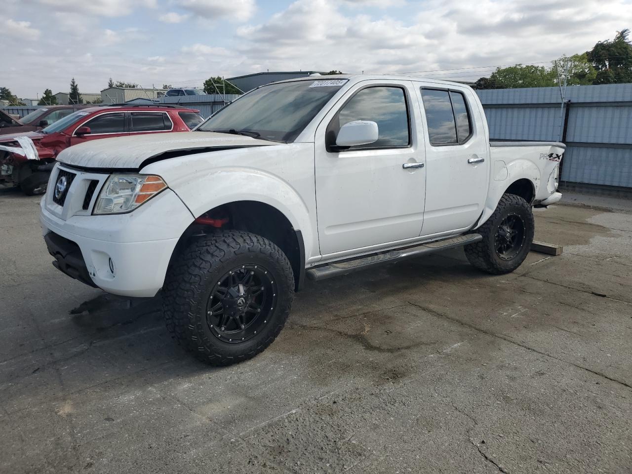 2010 Nissan Frontier crew cab se