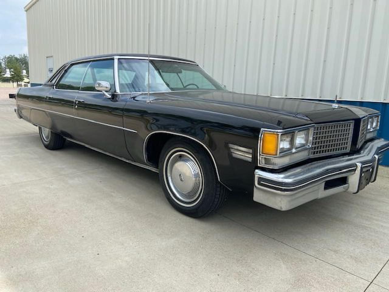 Oldsmobile Ninety-eig
