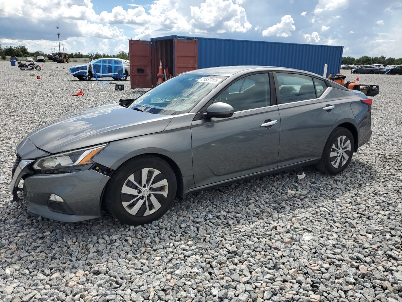 2019 Nissan Altima s