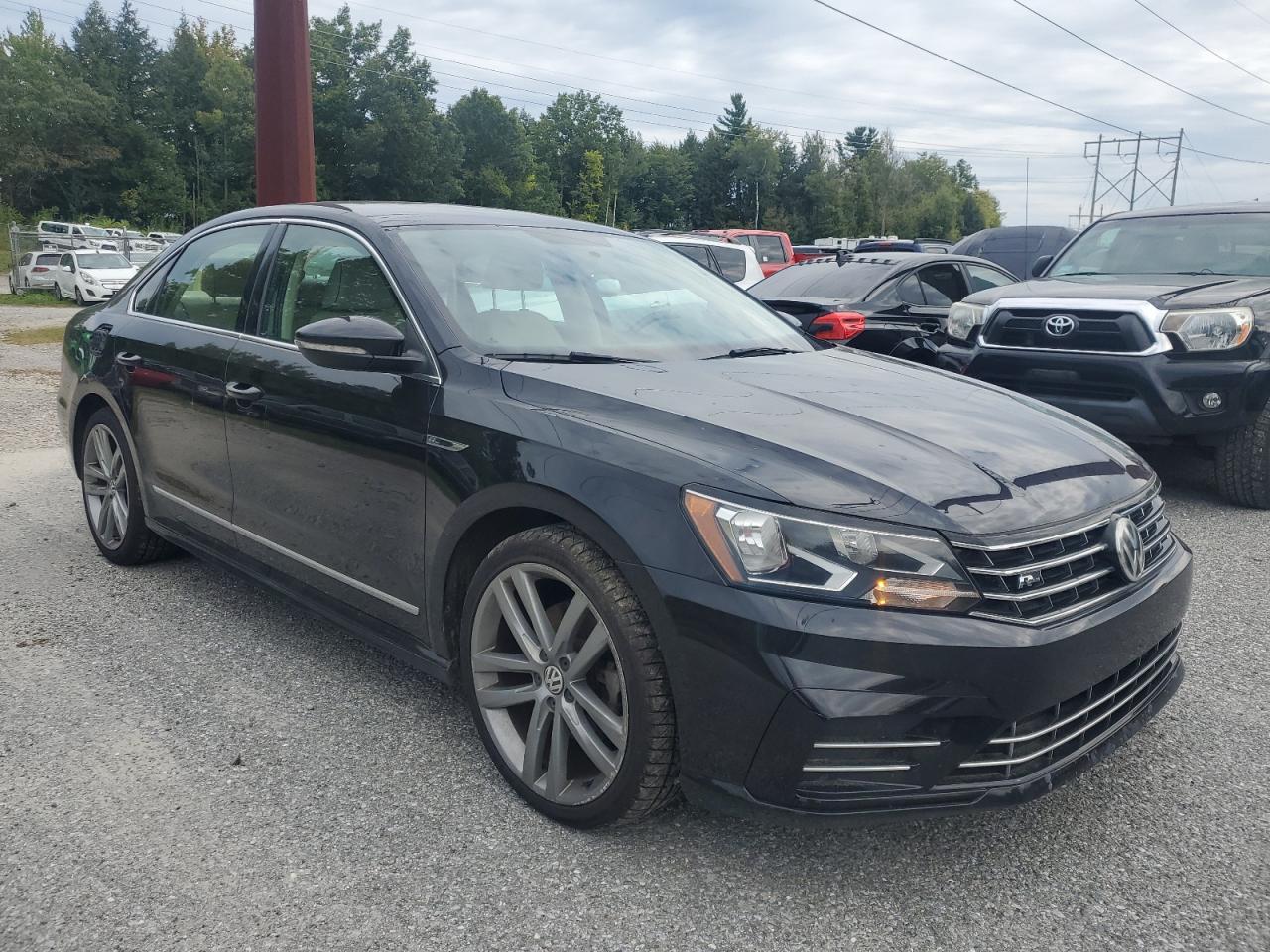 2017 Volk Passat r-line