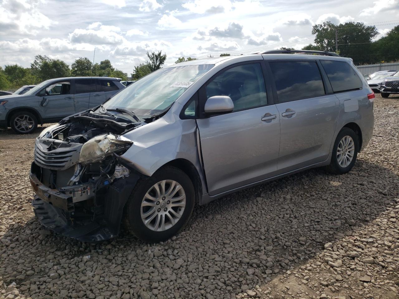 2011 Toyota Sienna xle