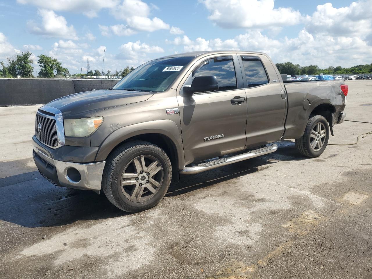 2011 Toyota Tundra dou