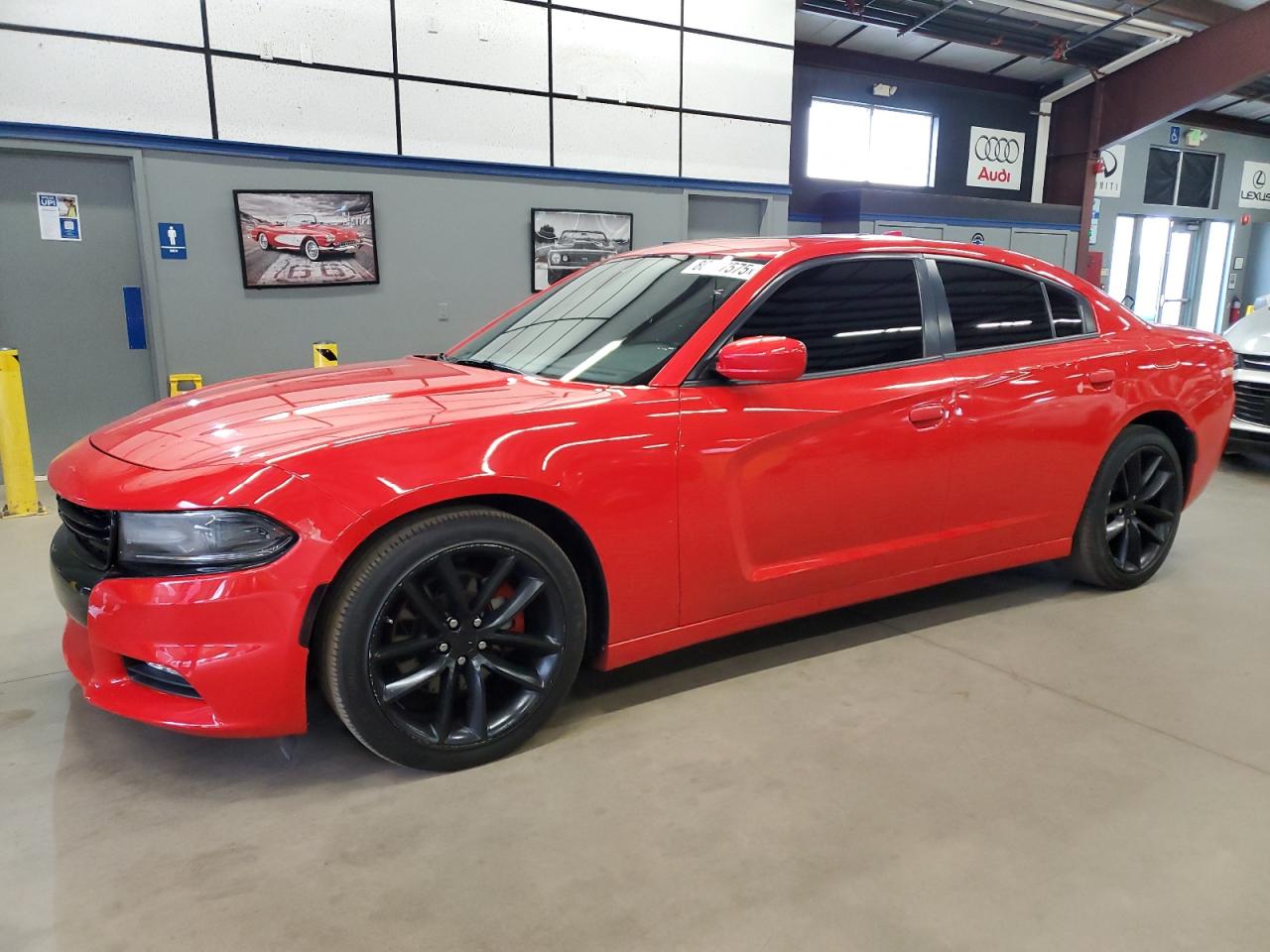 2018 Dodge Charger r/