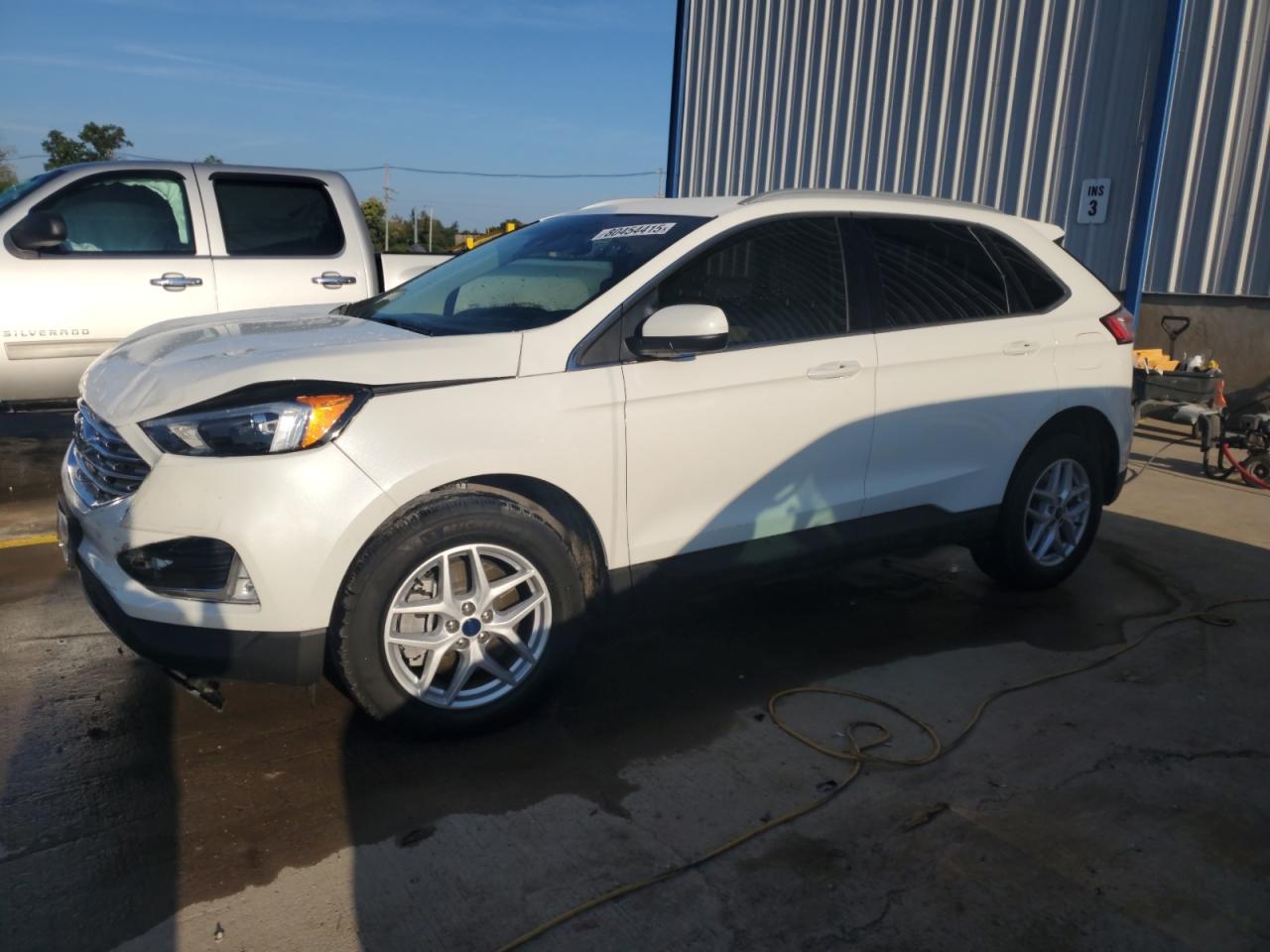 2022 Ford Edge sel