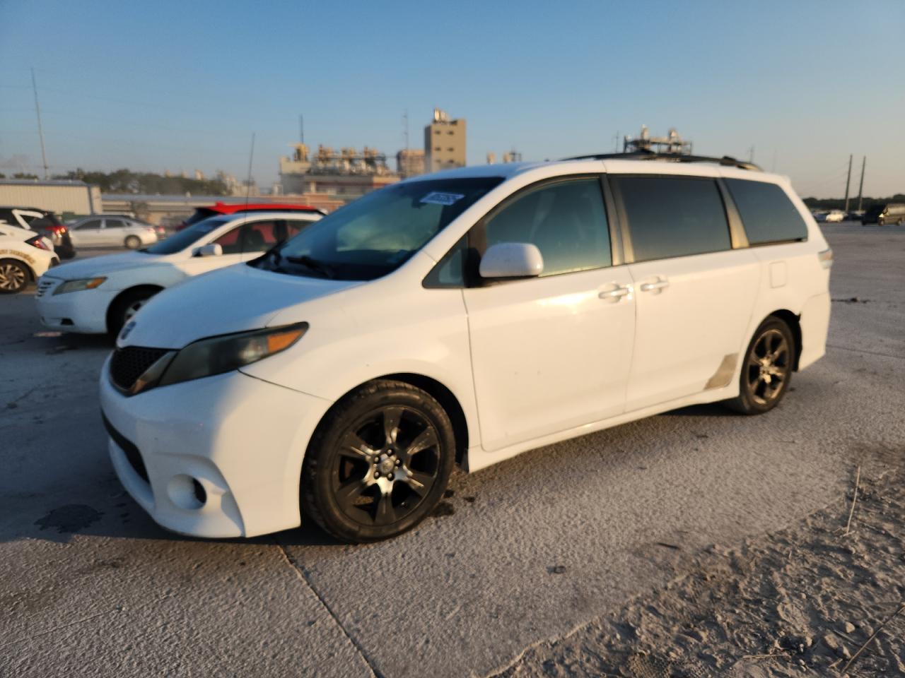 2011 Toyota Sienna spo