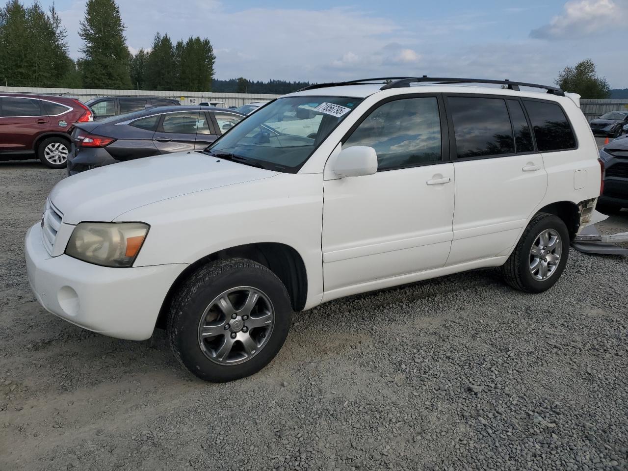 2004 Toyota Highlander base