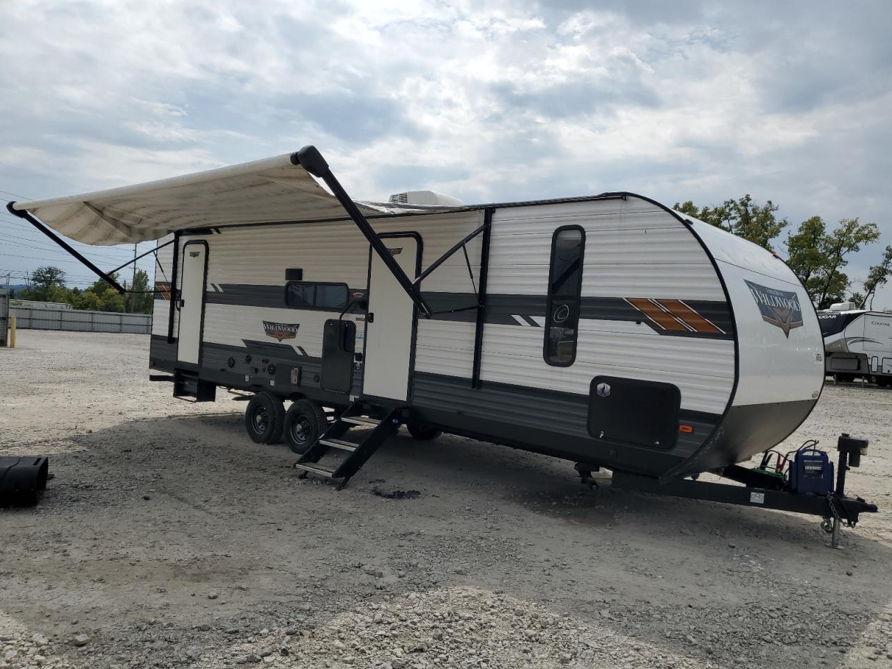 2021 Forest river Wildwood 26dbud