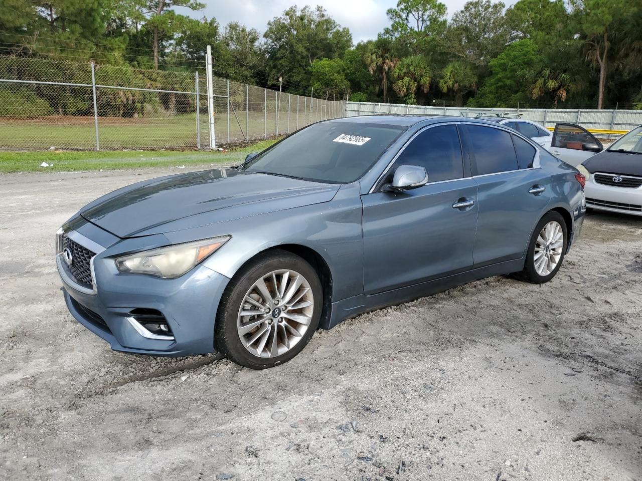 2018 Infiniti Q50 luxe