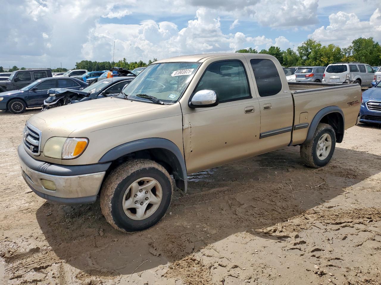 2002 Toyota Tundra acc
