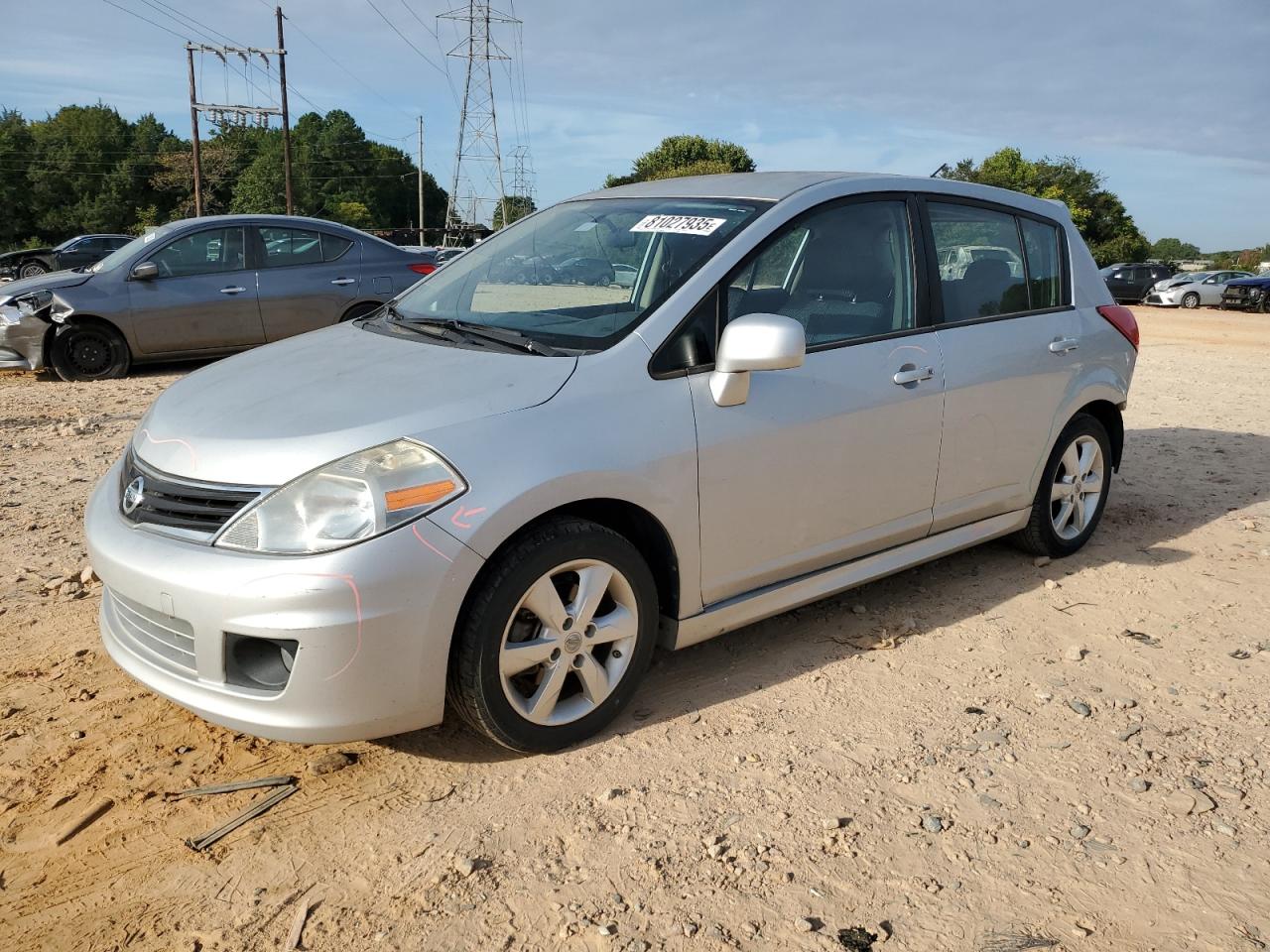 2010 Nissan Versa s
