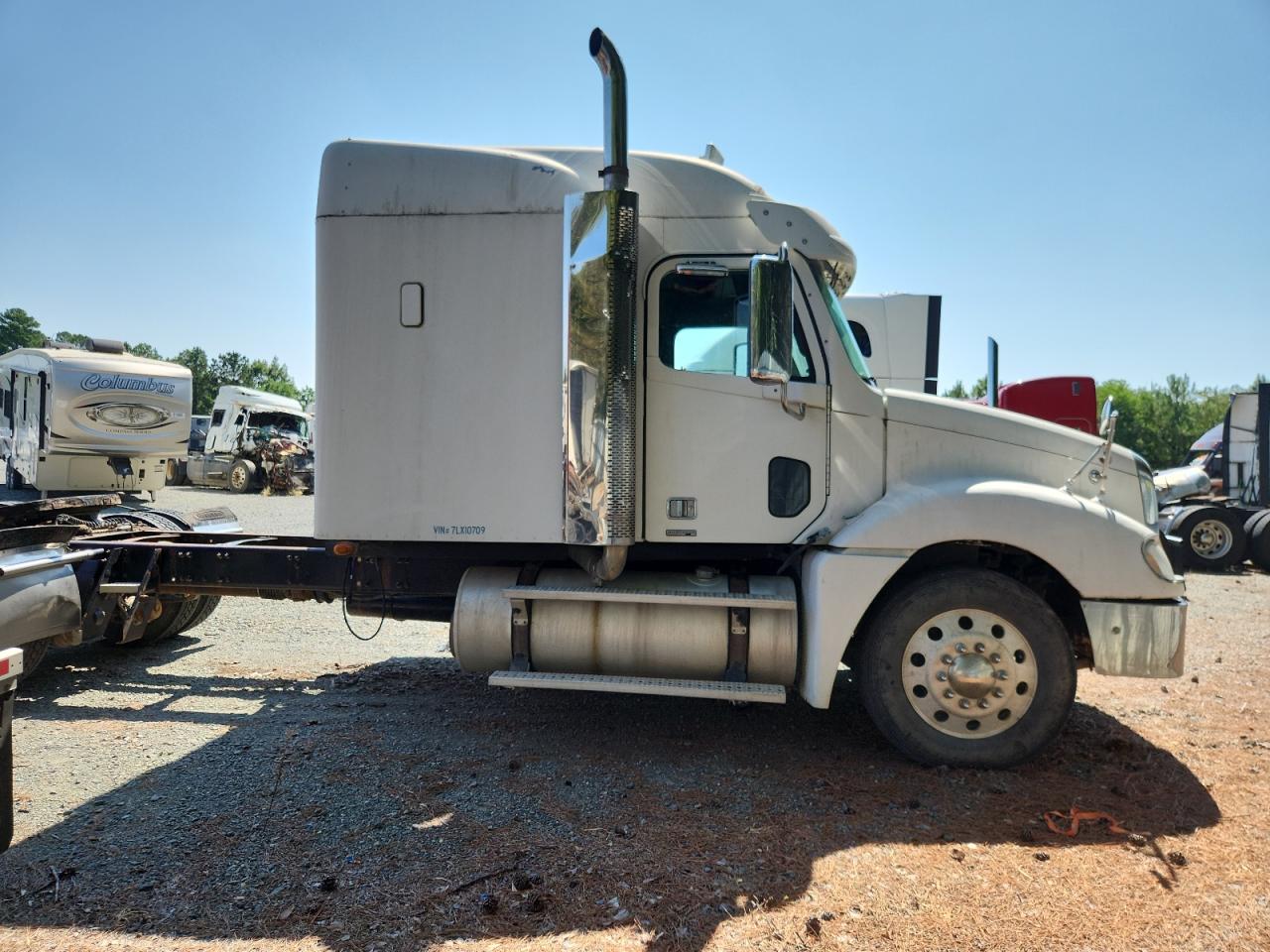 2007 Freightliner Columbia
