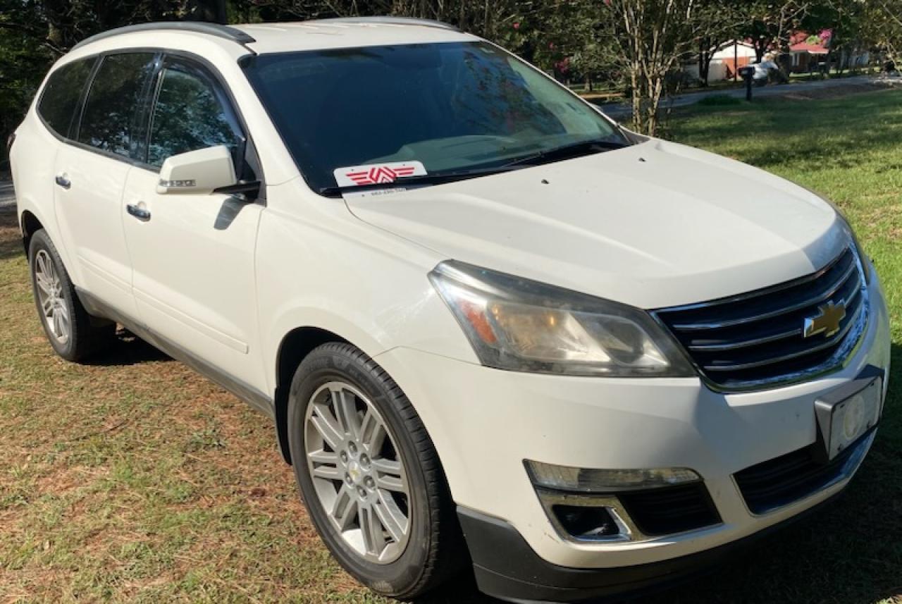 2015 Chev Traverse lt