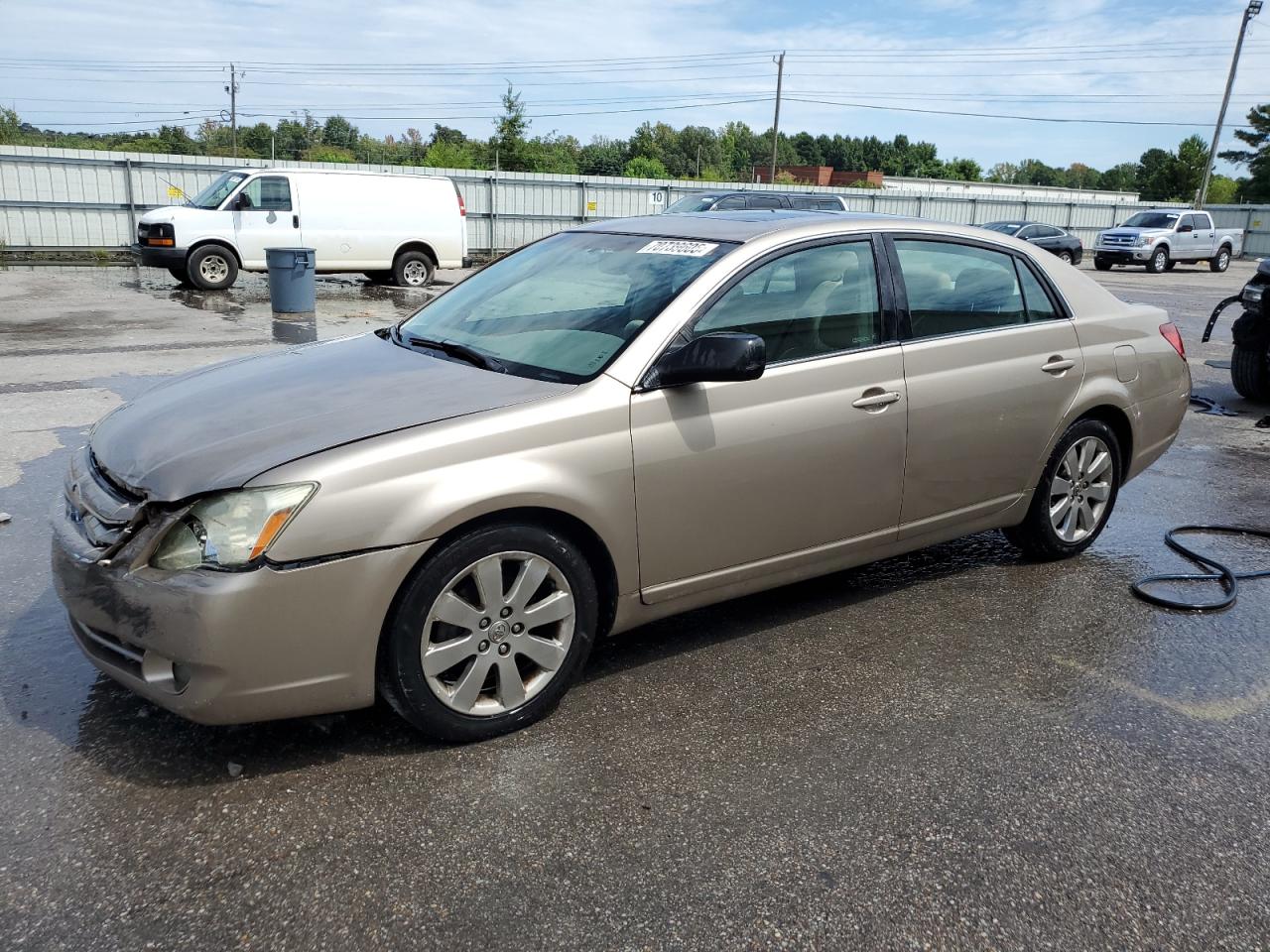 2005 Toyota Avalon xl